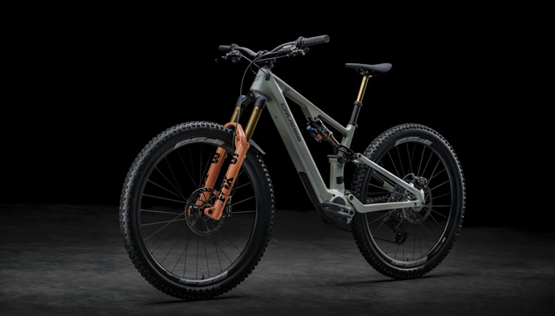 Crussis et DJI révolutionnent le marché avec des e-bikes équipés de moteurs Avinox