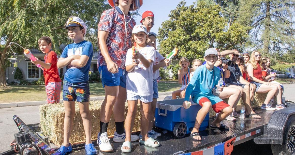 États-Unis: Innovations et traditions – Spectacle de drones et feux d&rsquo;artifice à Bakersfield