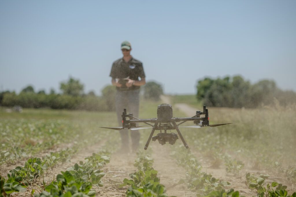 John Deere renforce ses capacités d&rsquo;exploration aérienne avec l&rsquo;acquisition de Sentera