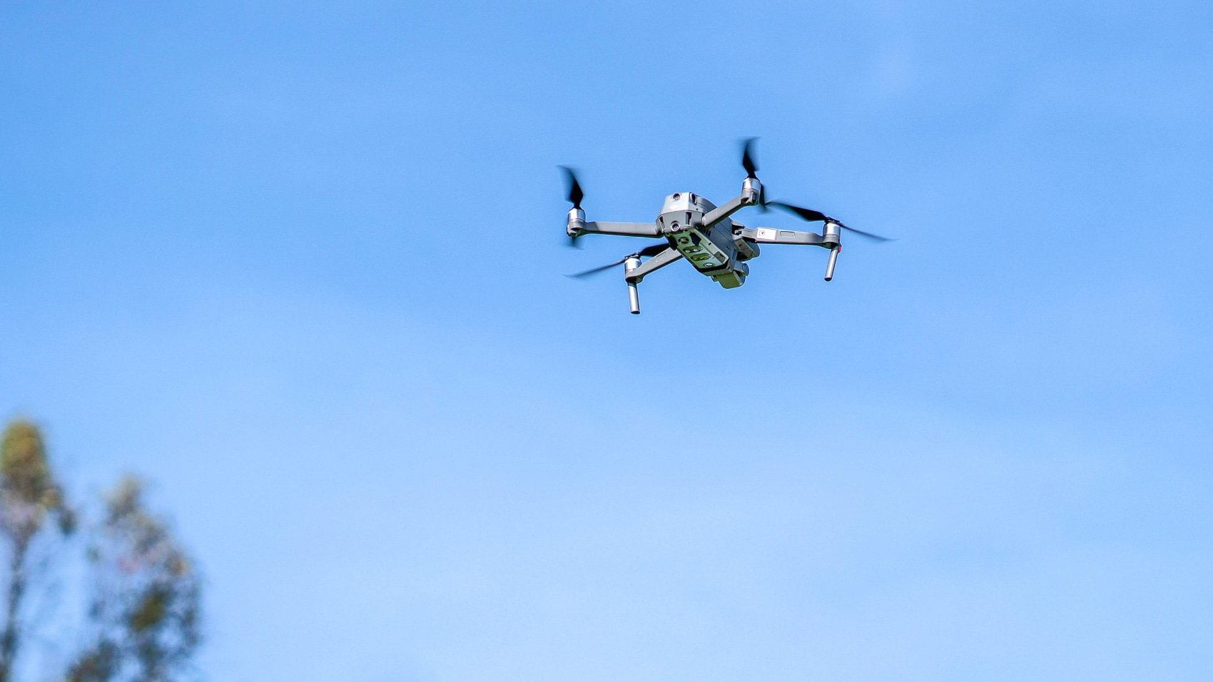Les drones au service de la contrebande de cigarettes : un fléau en progression