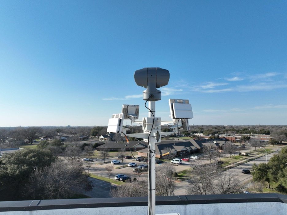 Révolution dans la détection de drones : le radar SWaP mobile pour les opérations tactiques