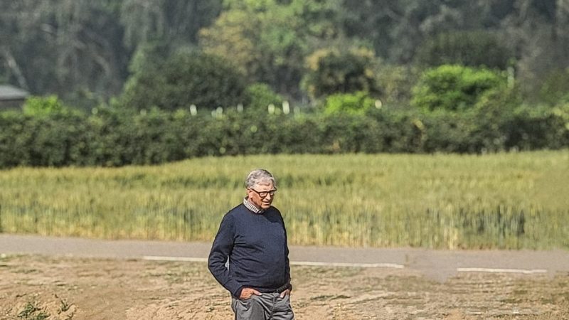 Révolution des Drones en Inde Rurale avec Bill Gates et le Namo Drone Didi Scheme