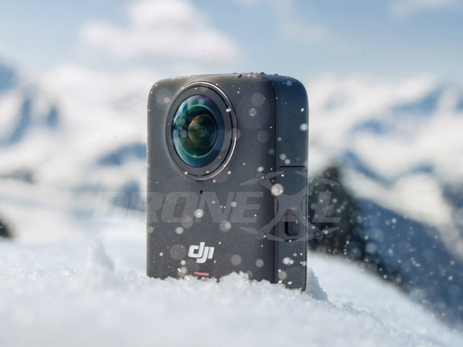 DJI Osmo 360 arrive plus tôt que prévu : Un concurrent direct pour Insta360 X5 et GoPro Max 2