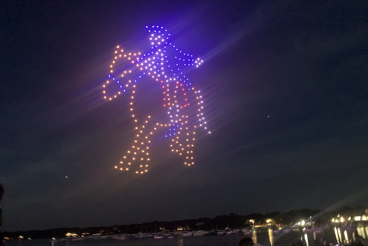 États-Unis : Un spectacle de drones époustouflant à Hingham