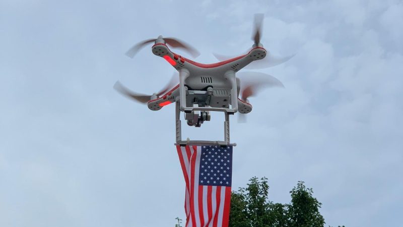 #États-Unis: Un spectacle de drones illumine le ciel de Wolfforth