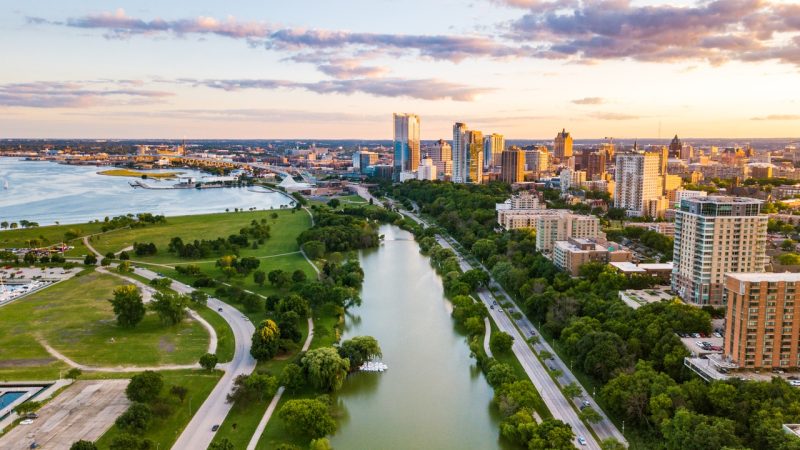 Événements du 4 juillet à Milwaukee : Envolez-vous au-dessus des festivités