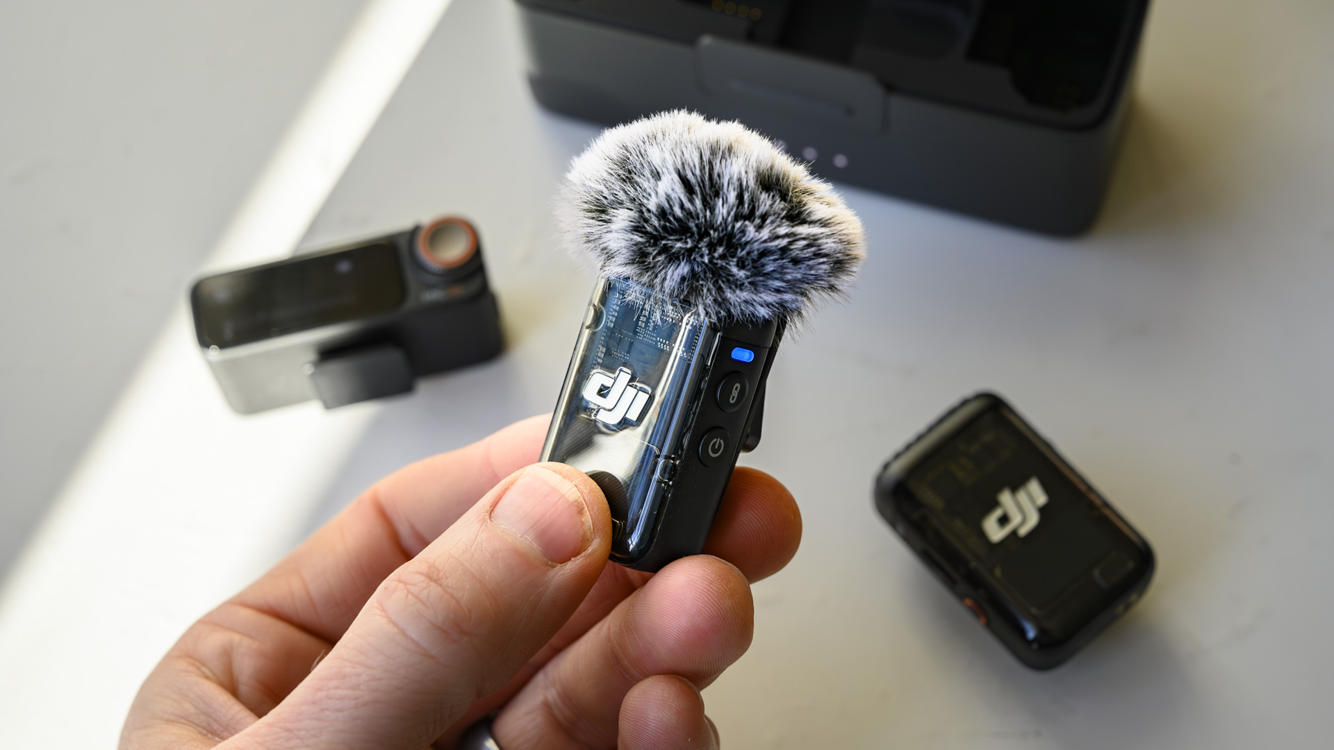 Fuites détaillées sur les designs du DJI Mic 3 et du DJI Osmo 360 avant leur dévoilement présumé