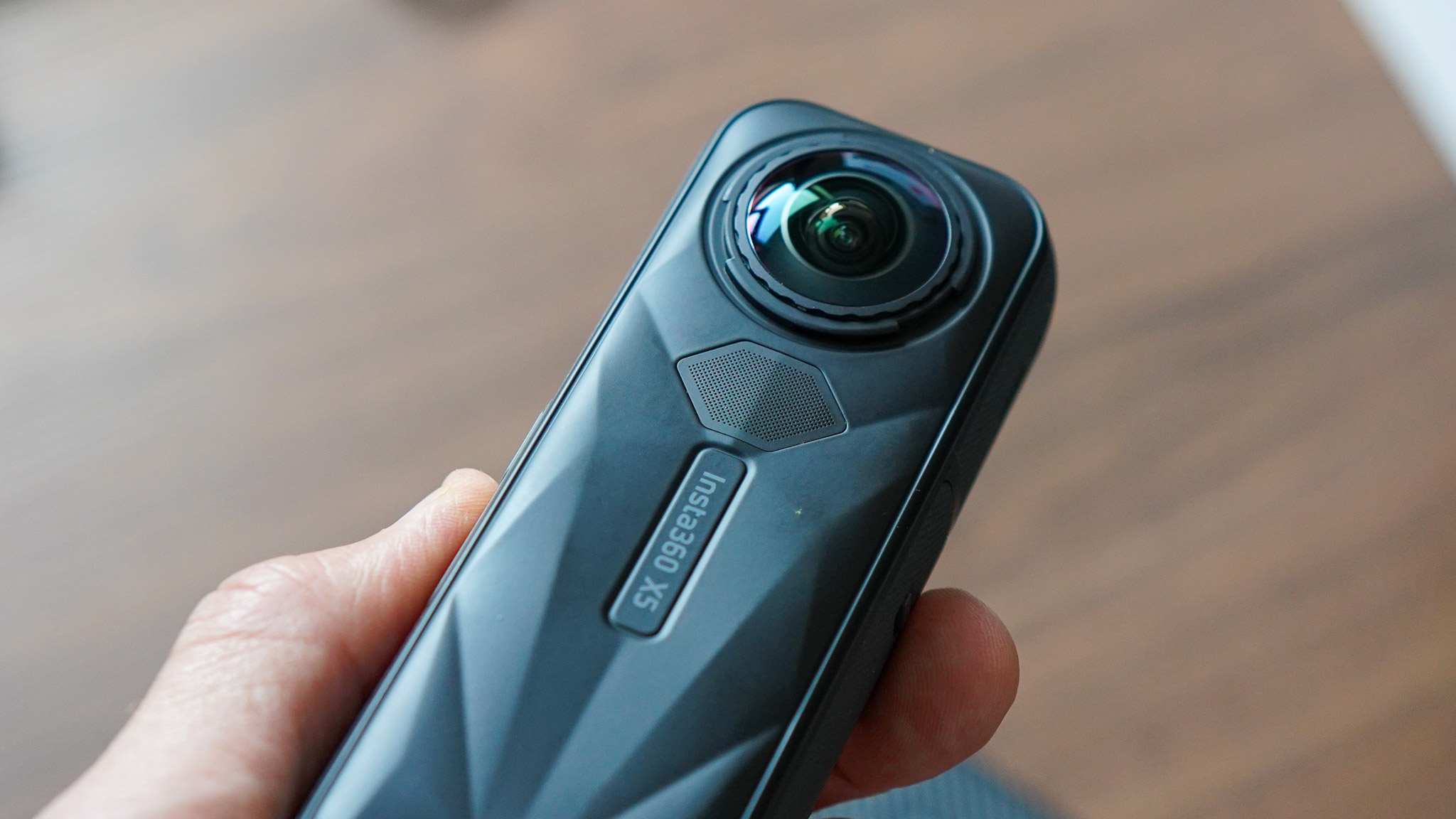 Insta360 annonce une importante mise à jour pour sa caméra X5 avant les lancements de DJI et GoPro