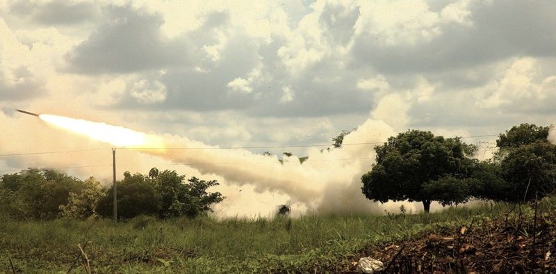 L&rsquo;intégration des drones d&rsquo;attaque dans les formations d&rsquo;artillerie testée par l&rsquo;armée