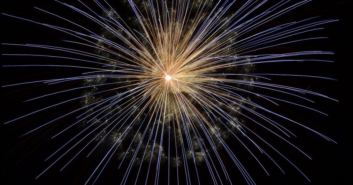 Lumières dans le ciel: Les feux d&rsquo;artifice du 4 juillet à Santa Clara