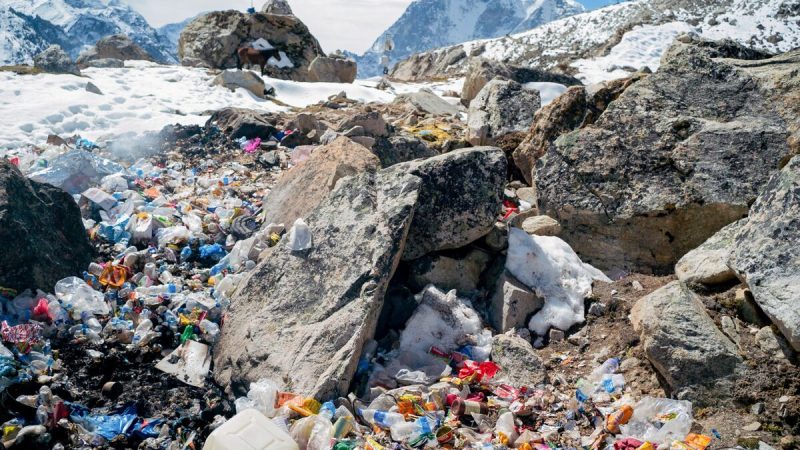 Nettoyage du Mont Everest : Les drones DJI réalisent un exploit