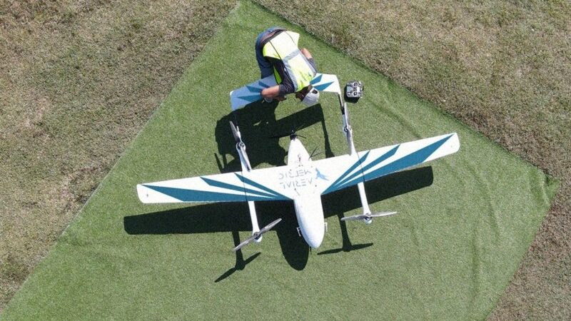 Partenariat entre Aerialmetric et Shearwater pour étendre les livraisons médicales par drone à Madagascar