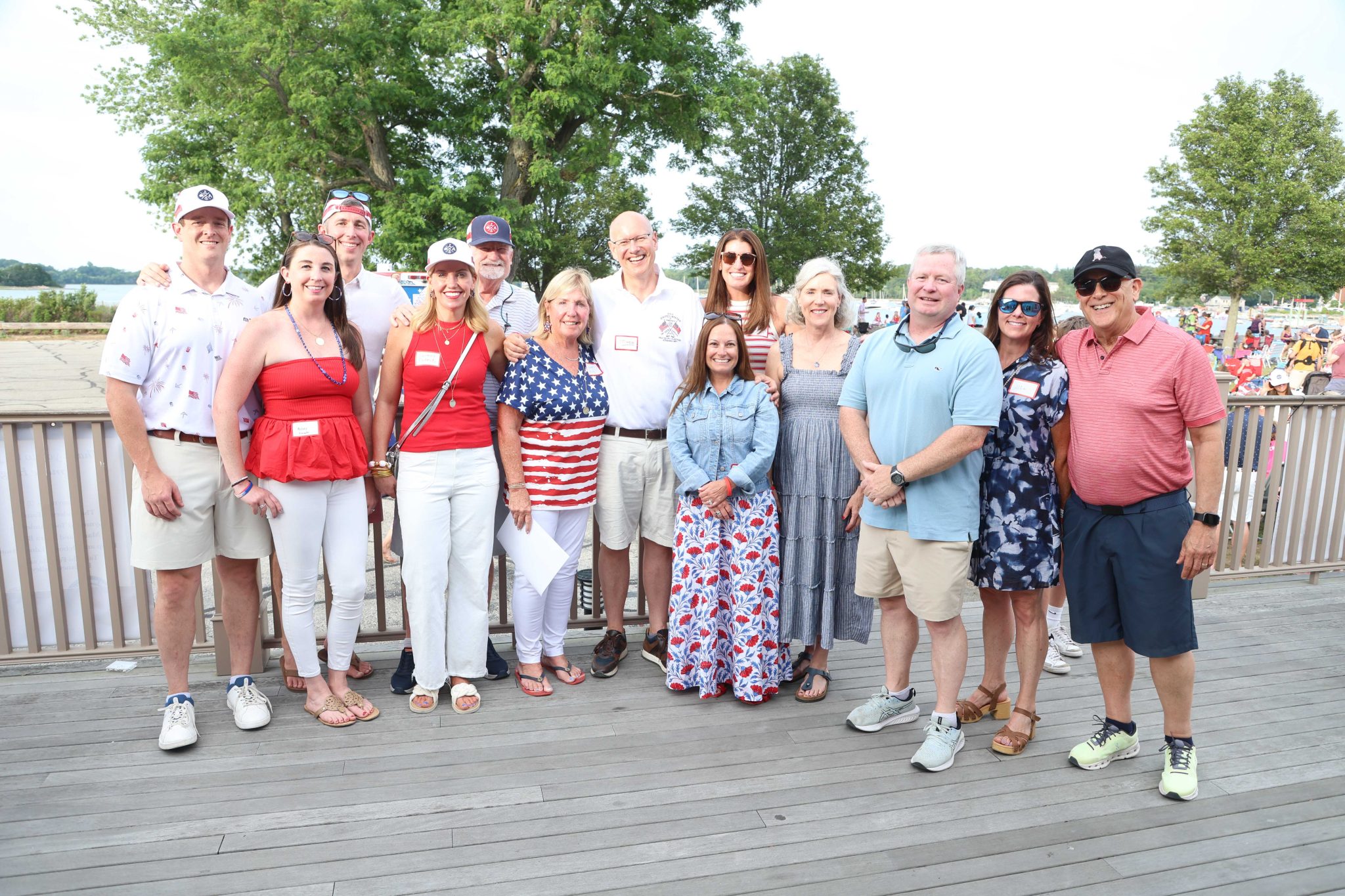 Premier spectacle de drones à Hingham Harbor