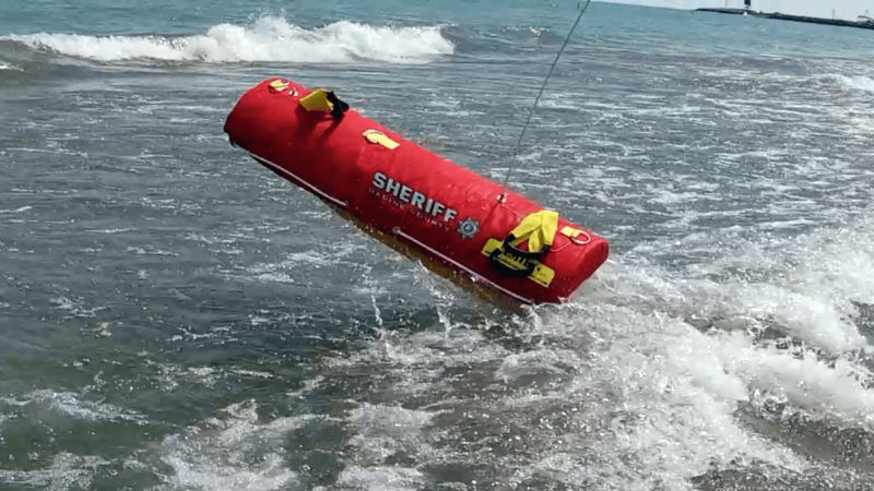 Révolution dans les airs : un drone de sauvetage fait sensation au spectacle aérien