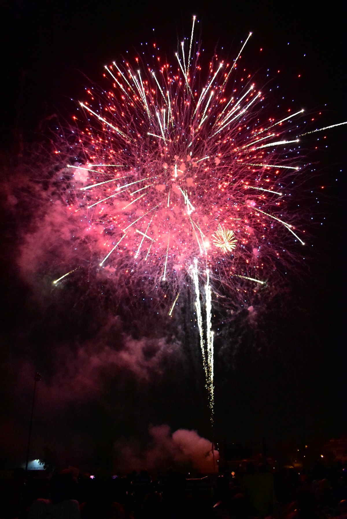 South Pasadena privilégie les feux d&rsquo;artifice classiques aux spectacles de drones cette année