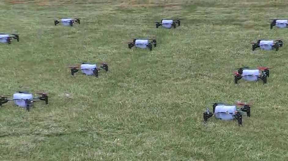 Un spectacle de drones remplace les traditionnels feux d&rsquo;artifice à Lawrence, Kansas