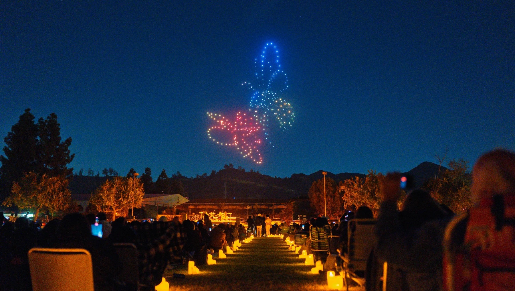 Un spectacle époustouflant de drones illuminera le ciel de Boston ce soir