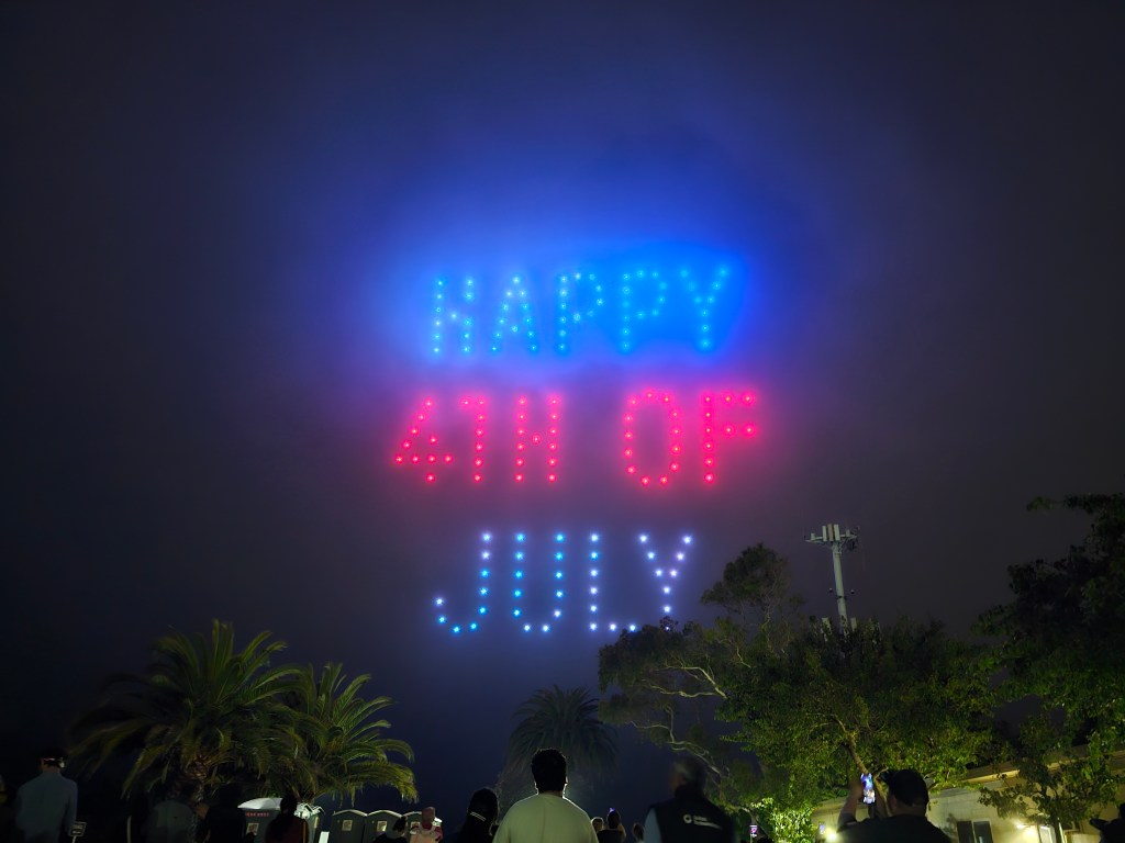 Un spectacle lumineux dans le ciel de Rancho Palos Verdes