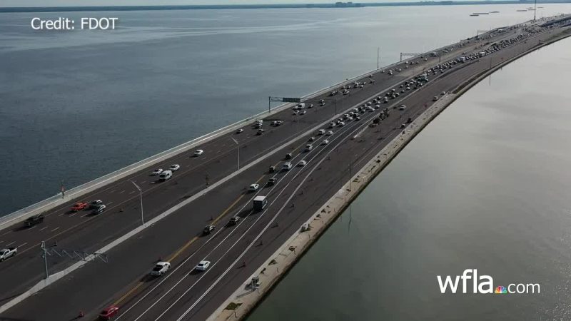 Vue Impressionnante du Nouveau Pont Howard Frankland Prévu pour 2025