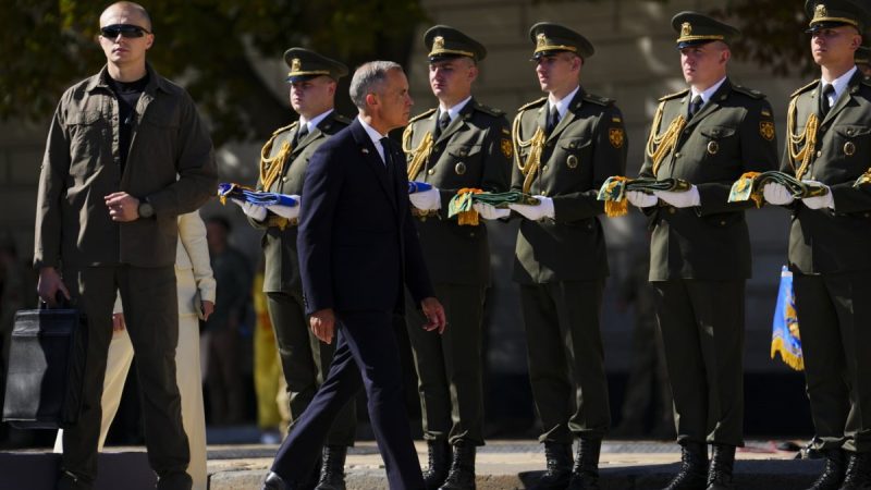 Canada: Renforcement de l’aide militaire à l’Ukraine avec des drones et des véhicules blindés