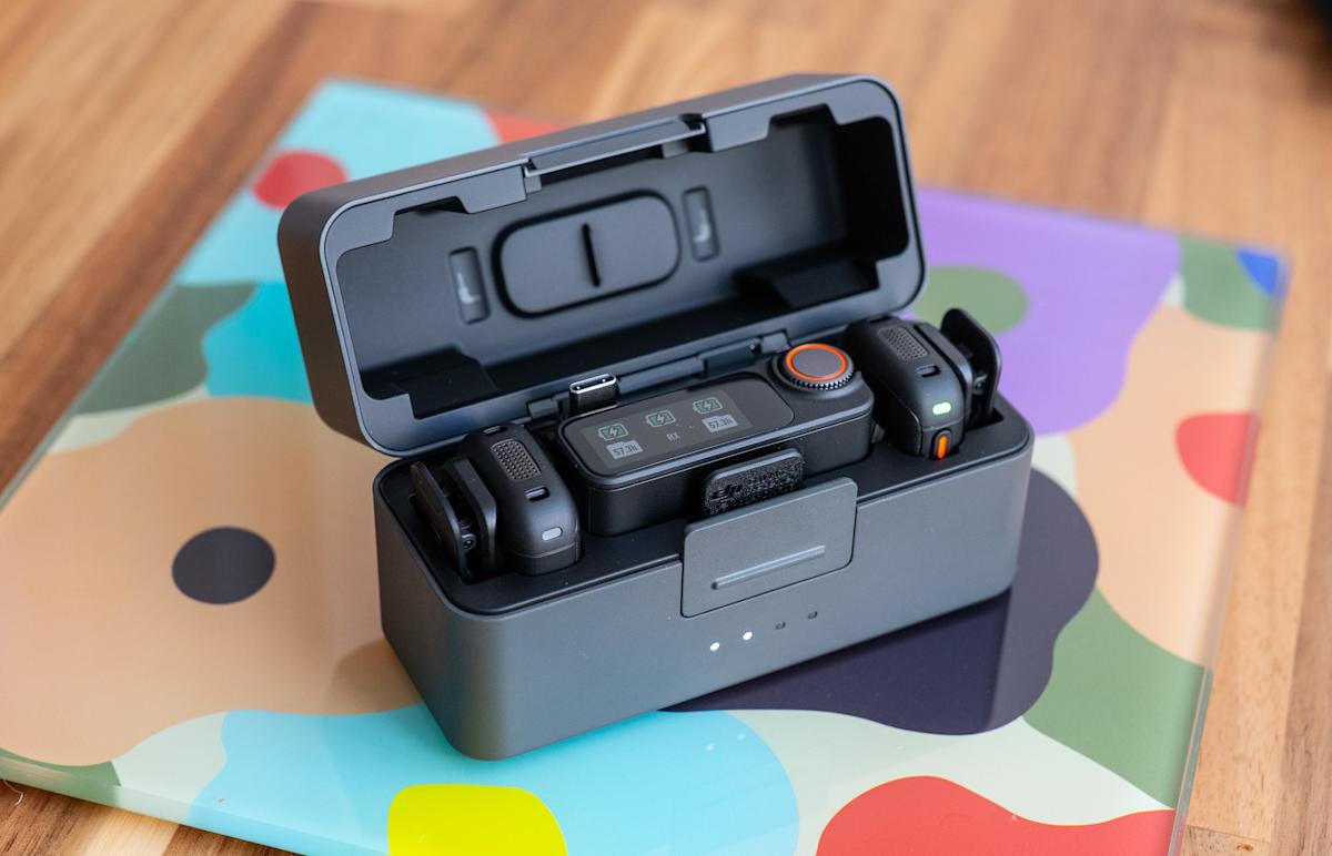 DJI lance le Mic 3 : un microphone compact capable d&rsquo;enregistrer quatre sujets simultanément