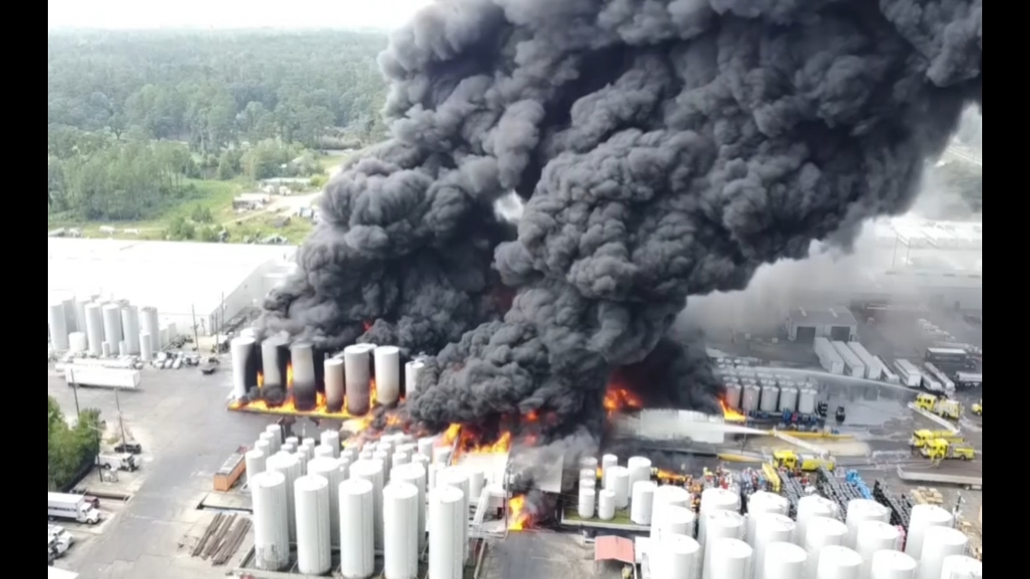 Évacuation à Roseland : Répercussions Vues depuis un Drone