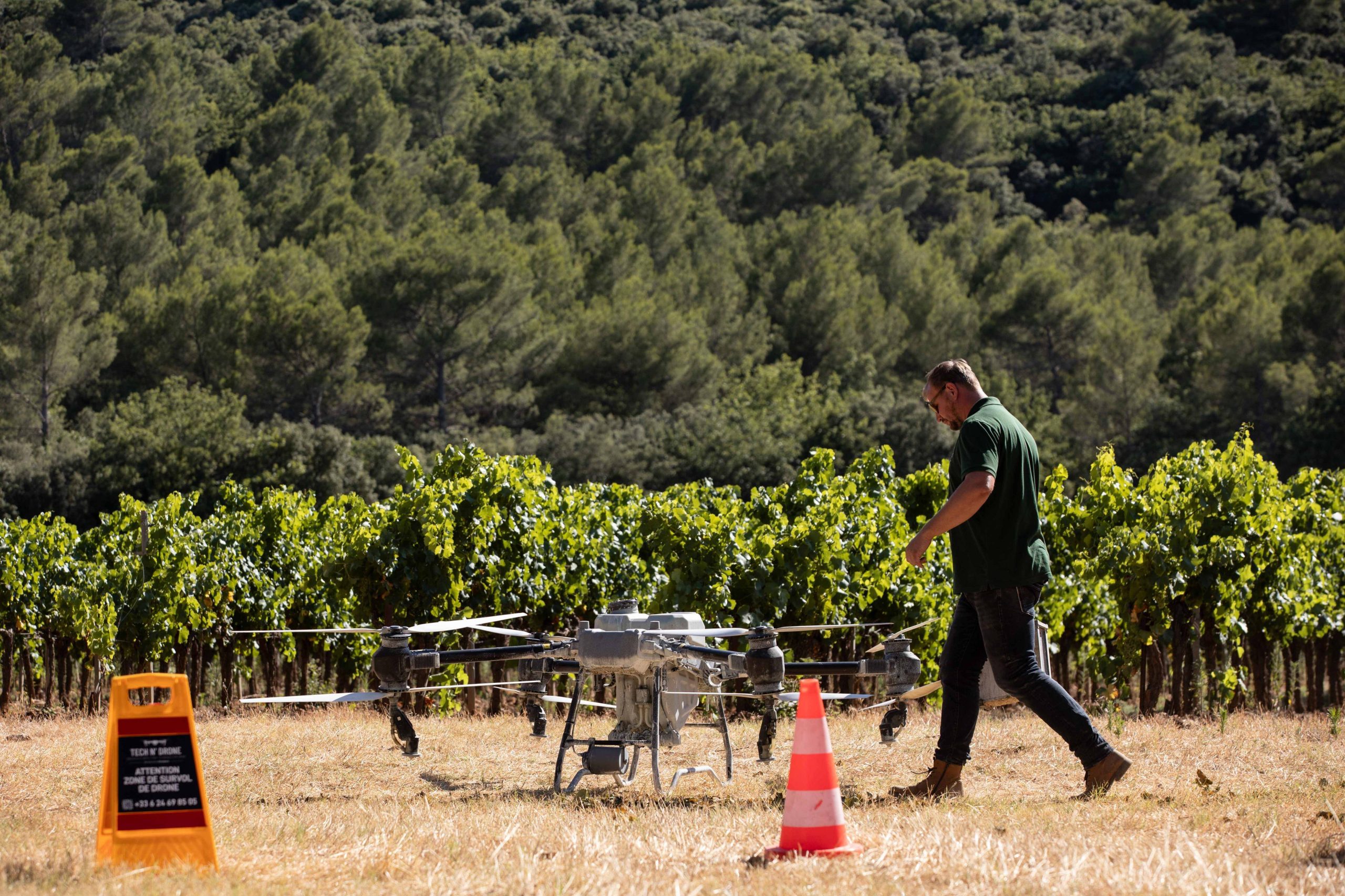 L&rsquo;utilisation des drones en agriculture dans le Var : une pratique encadrée