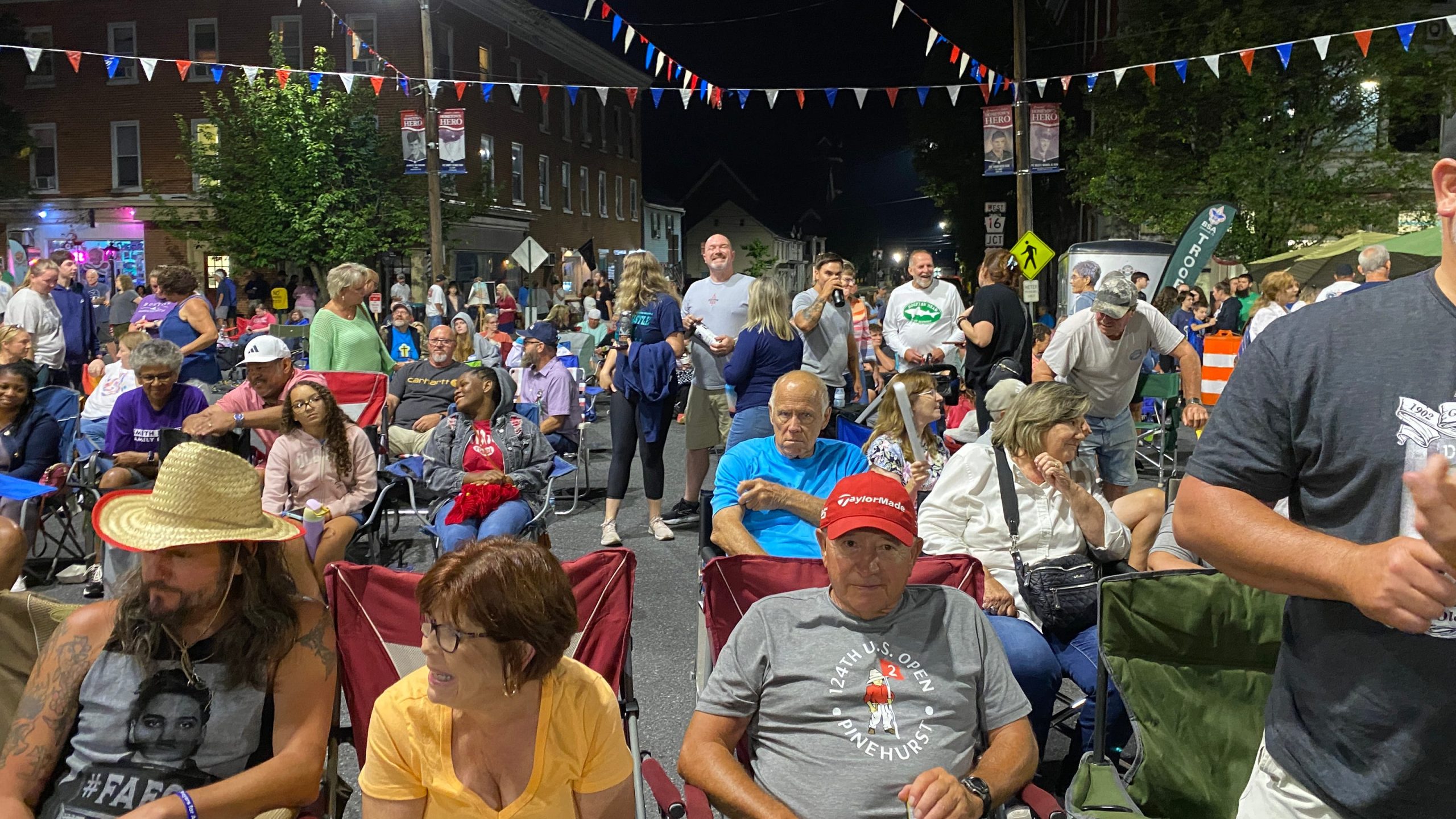 Spectacle Lumineux dans le Ciel de Greencastle-Antrim