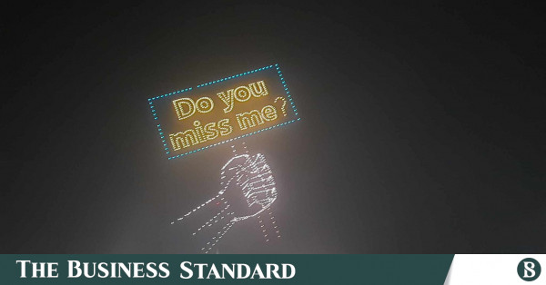 Spectacle de drones à Dhaka pour commémorer les martyrs de l&rsquo;insurrection de juillet