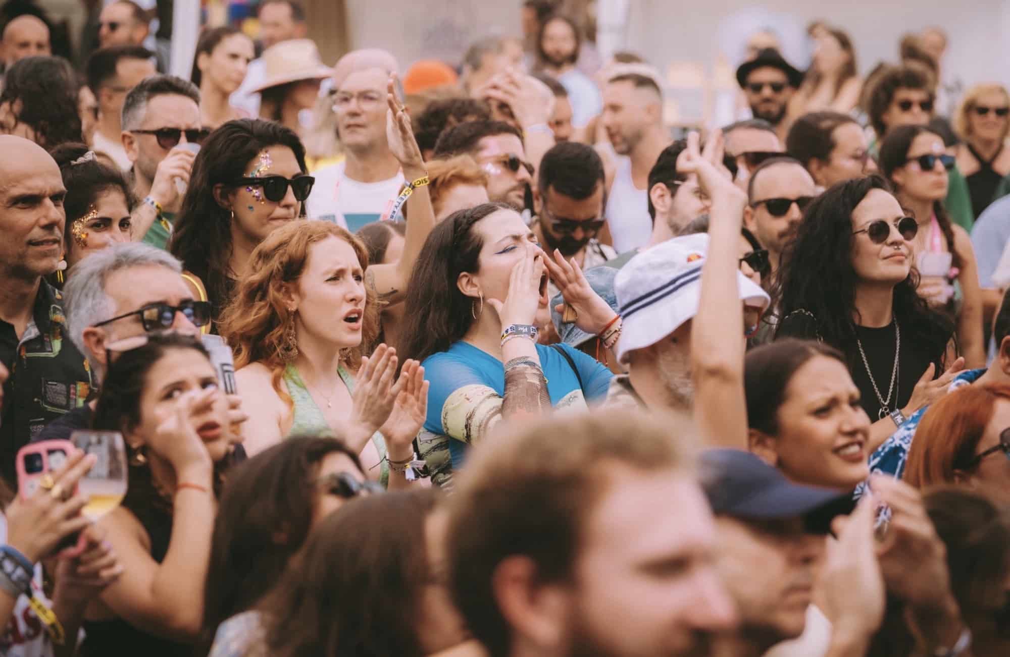 Turiste Britannique Sanctionné pour Usage Illégal de Drone à Ténérife