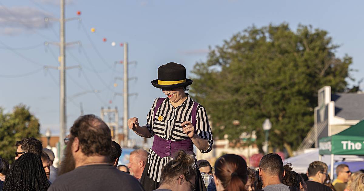 USA : Spectacle lumineux innovant à Dixon avec un show de drones