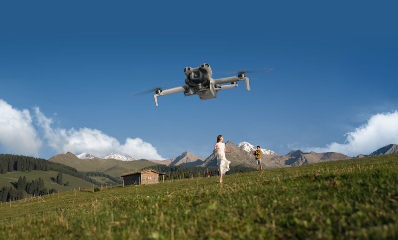 DJI lance le Mini 5 Pro : un pas de géant dans l&rsquo;imagerie et la technologie LiDAR pour drones