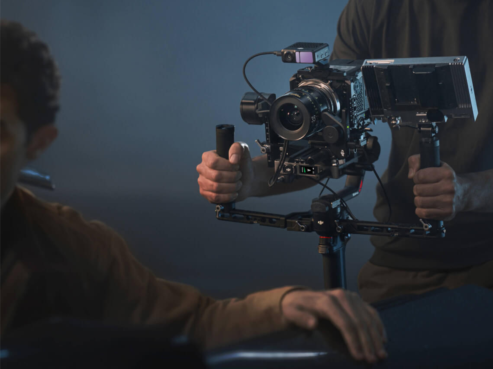 DJI lance le RS 5 : Une révolution dans le monde des stabilisateurs de caméras professionnelles