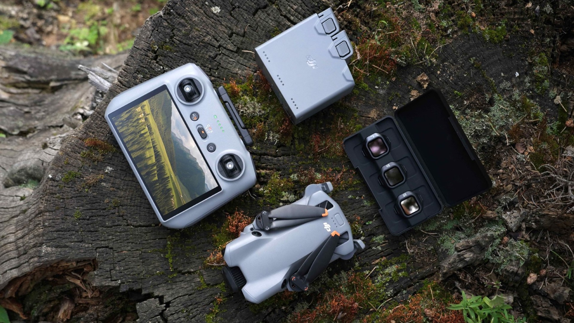 Déballage et premier vol du DJI Mini 5 Pro révélés dans une nouvelle vidéo YouTube