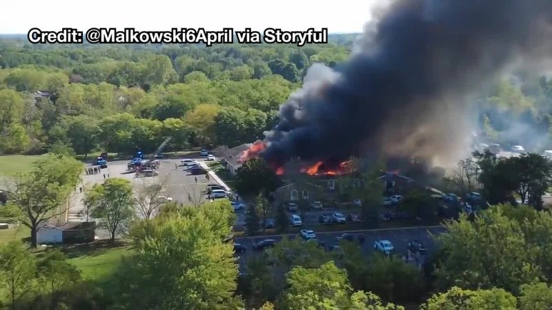 Drame aux États-Unis : un incendie d&rsquo;église capté par un drone