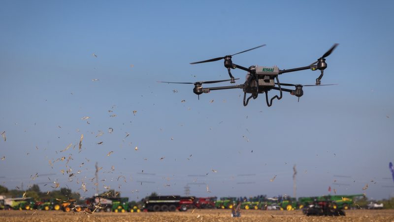 #États-Unis Les grands drones de pulvérisation à l&rsquo;honneur lors des Husker Harvest Days