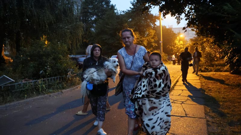 Évaluation des Dommages: L&rsquo;Utilisation des Drones Après les Attaques sur Kyiv