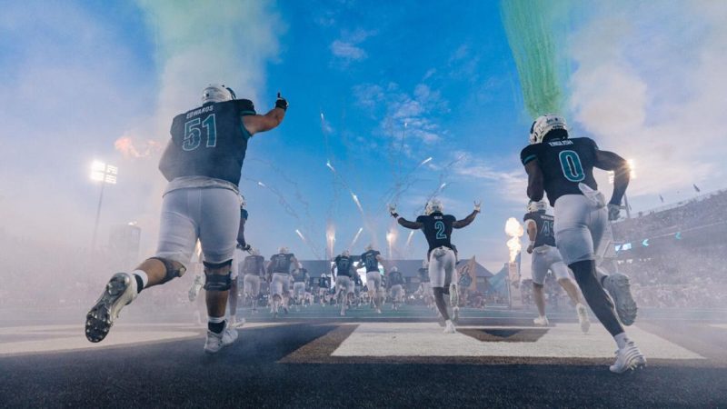 Expérience unique de gameday avec Coastal Carolina Football