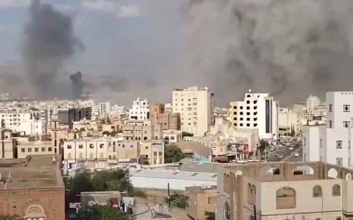 #Israël Frappes aériennes sur des sites militaires à Sanaa, au Yémen
