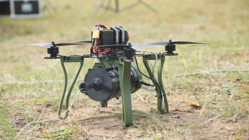 L&rsquo;Armée biélorusse maîtrise les drones à fibre optique