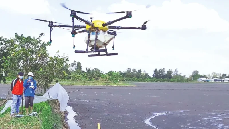 Révolution agricole au Vietnam : 6 000 drones au service des agriculteurs