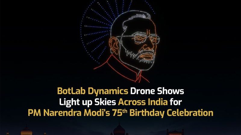 Spectacle Lumineux : La Magie des Drones pour l&rsquo;Anniversaire de Narendra Modi