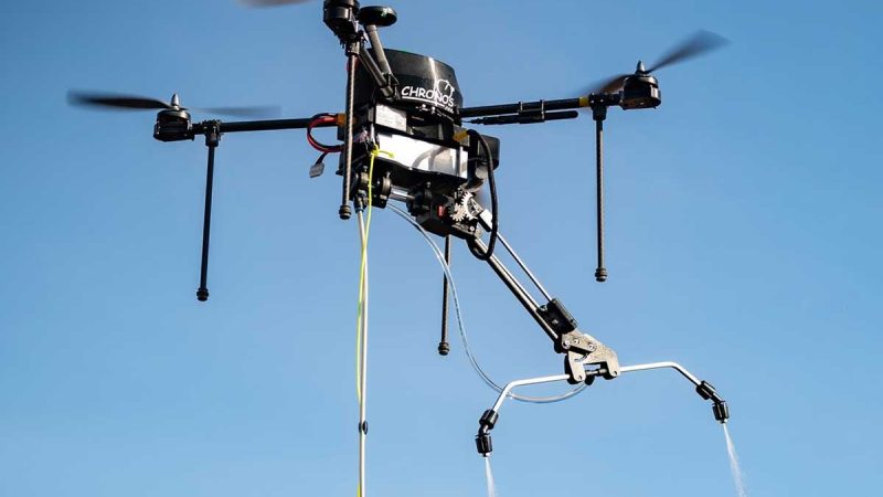 Un nouveau drone français révolutionne le nettoyage des panneaux solaires