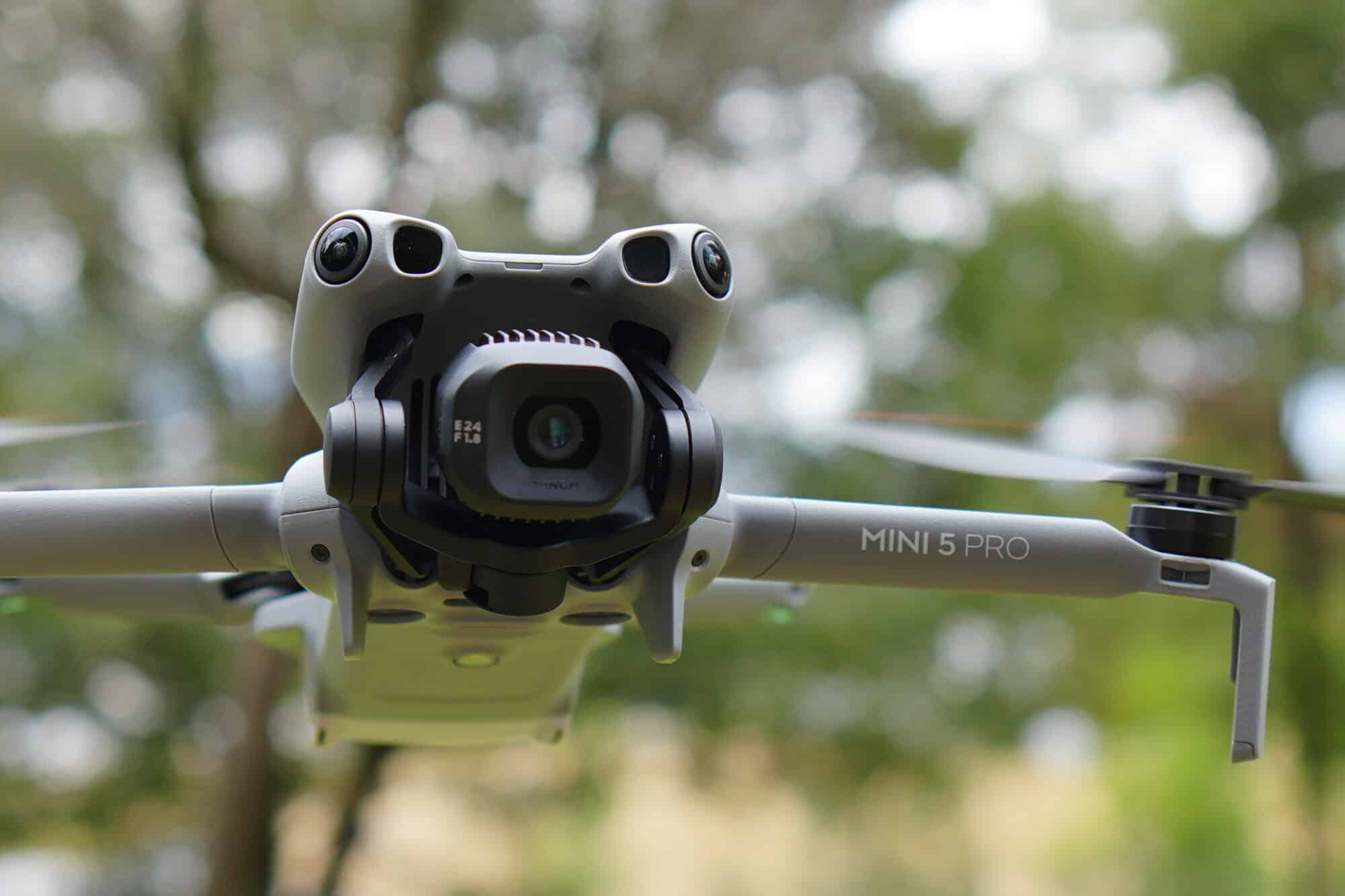 DJI Mini 5 Pro avec capteurs LiDAR : Révolution dans la prise de vue aérienne