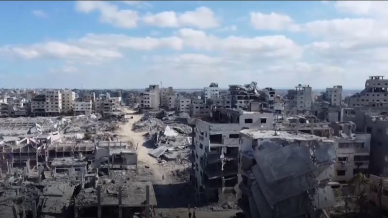 Destruction et déplacement à Gaza révélés par des images de drone