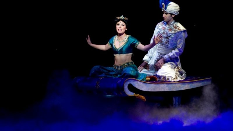 Disney teste un spectacle de drones sur le thème d&rsquo;Aladdin