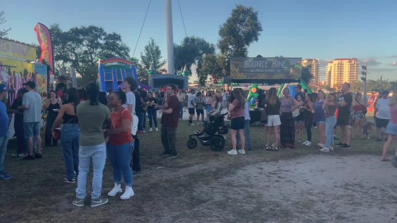#États-Unis Un festival d&rsquo;automne et un spectacle de drones illuminent le Pier de Saint-Pétersbourg