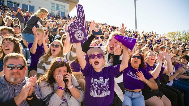 L&rsquo;Université Truman State célèbre son retour avec un spectacle de drones