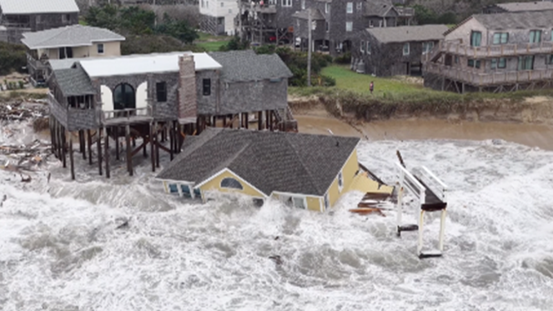 #USA Effondrement de maisons dans les Outer Banks en Caroline du Nord