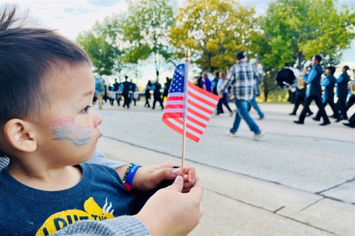 Un hommage aérien spectaculaire pour la Journée des Anciens Combattants à Arlington